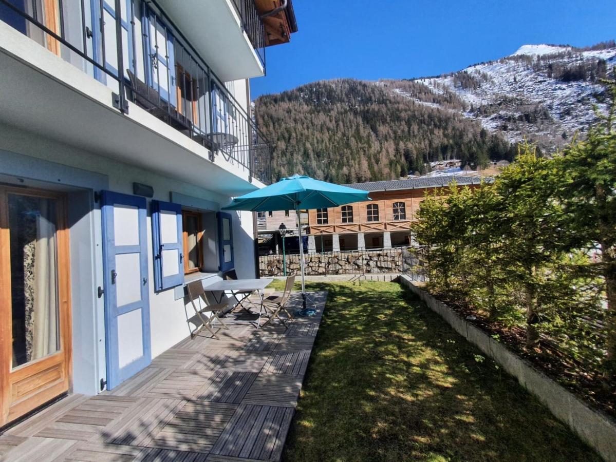 Garden Apartment Spa&Pool วัลลัวร์ซิน ภายนอก รูปภาพ